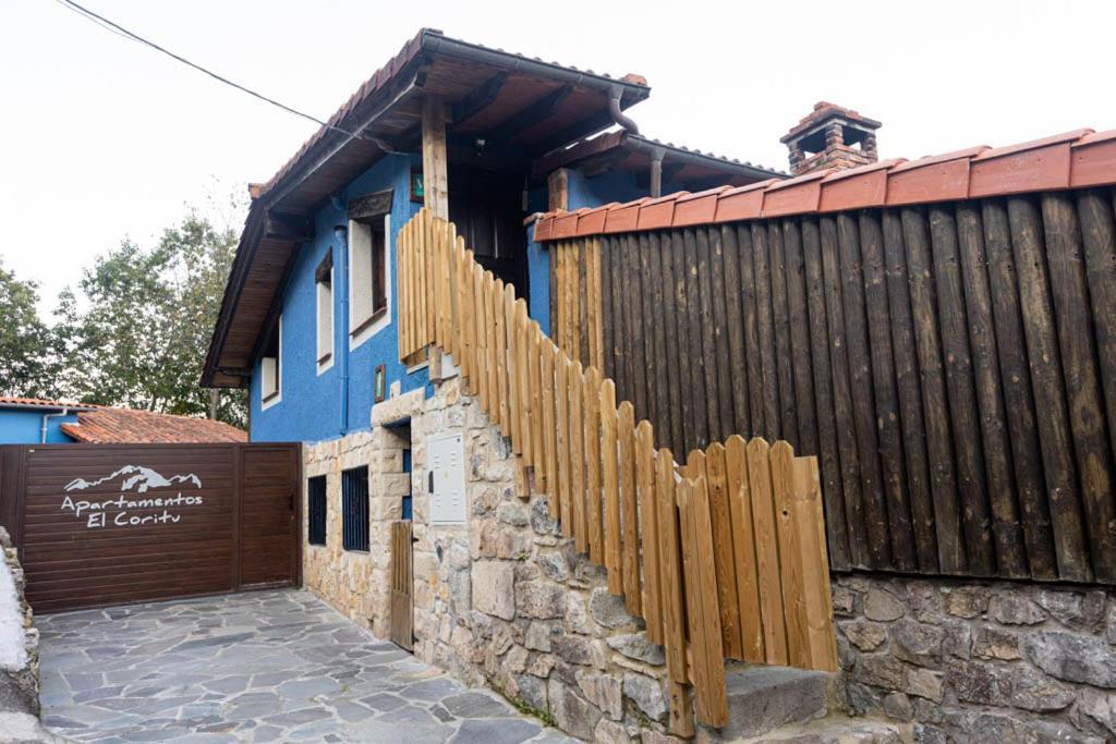 Apartamentos El Coritu Ньеда Экстерьер фото